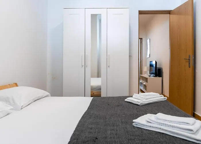 Entrecampos - Family With Terrace Appartamento *