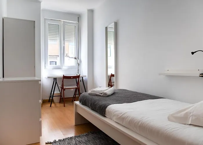 Apartamento Entrecampos - Family With Terrace